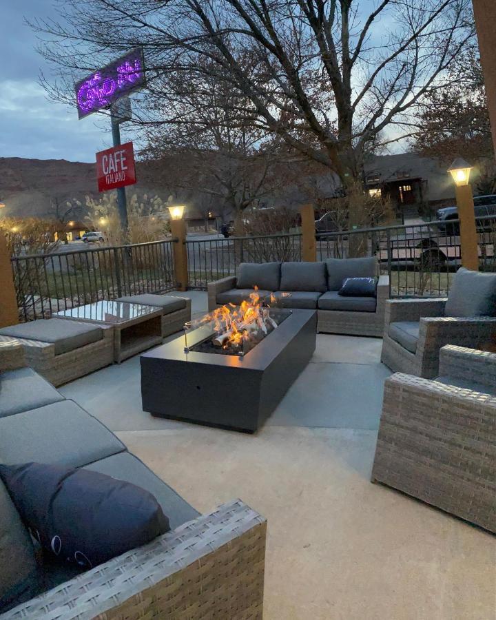 The Gonzo Inn Moab Bagian luar foto